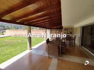 House in Prados del Este, Caracas – 11