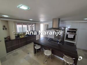 House in Prados del Este, Caracas – 13