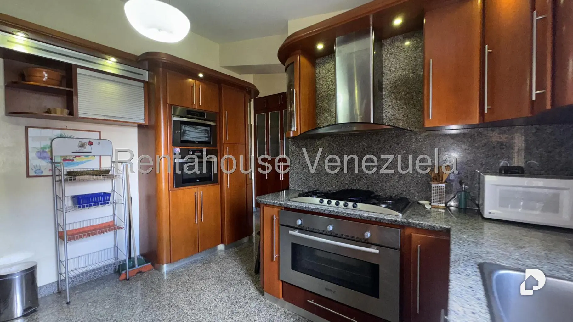 Apartamento en Lomas del Avila, Caracas – 13