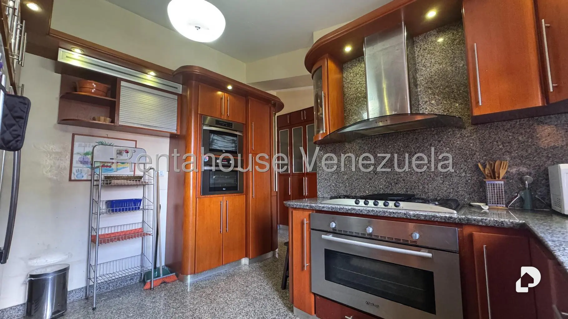 Apartamento en Lomas del Avila, Caracas – 16