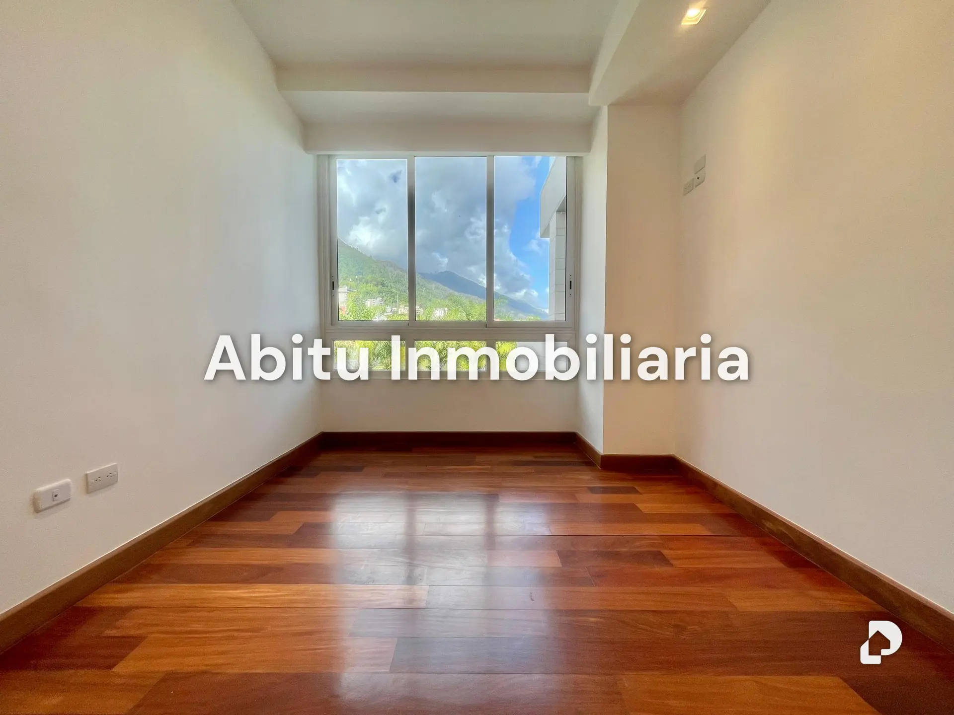 Apartment in Altamira, Caracas – 11