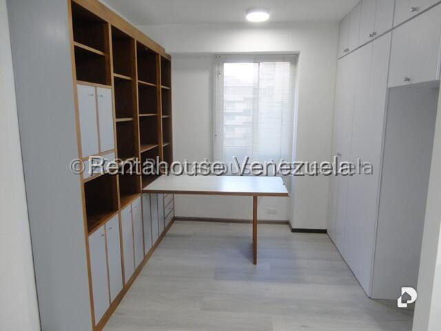 Apartamento en Los Palos Grandes, Caracas – 6
