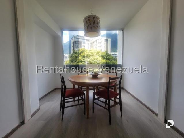 Apartamento en Los Palos Grandes, Caracas – 3