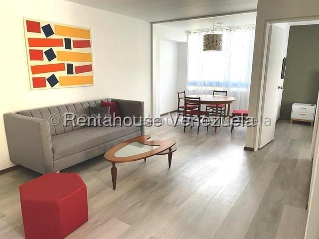 Apartamento en Los Palos Grandes, Caracas - 1