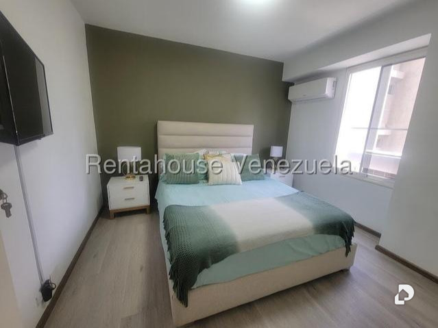 Apartamento en Los Palos Grandes, Caracas – 7