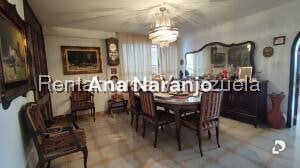 Casa en Alto Prado, Caracas – 8