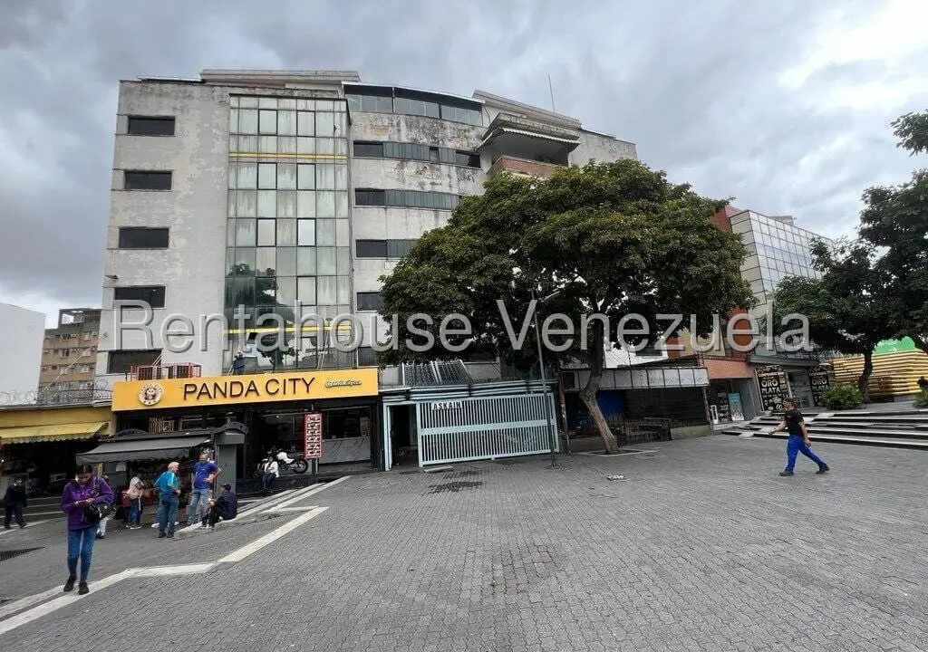Oficina en Chacaito, Caracas - 1