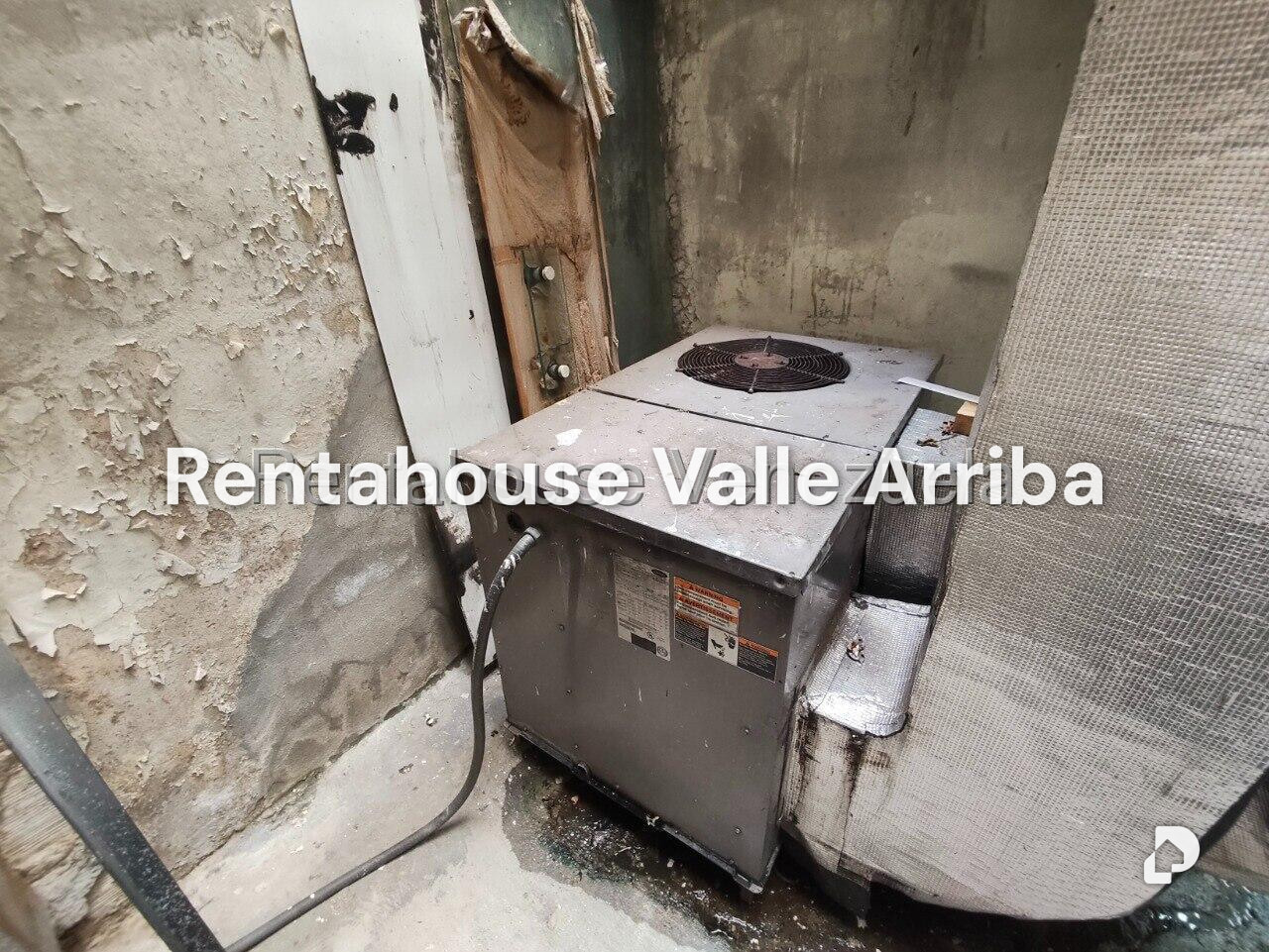 Local comercial en Altamira, Caracas – 18