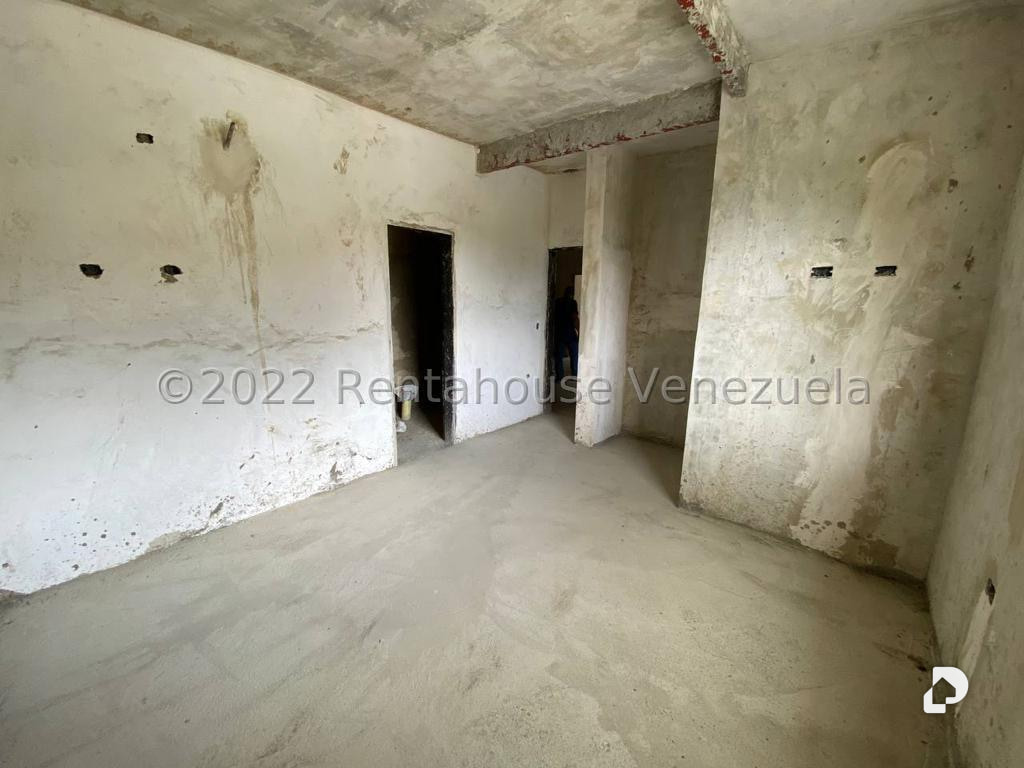 Casa en Loma Linda, Caracas – 12