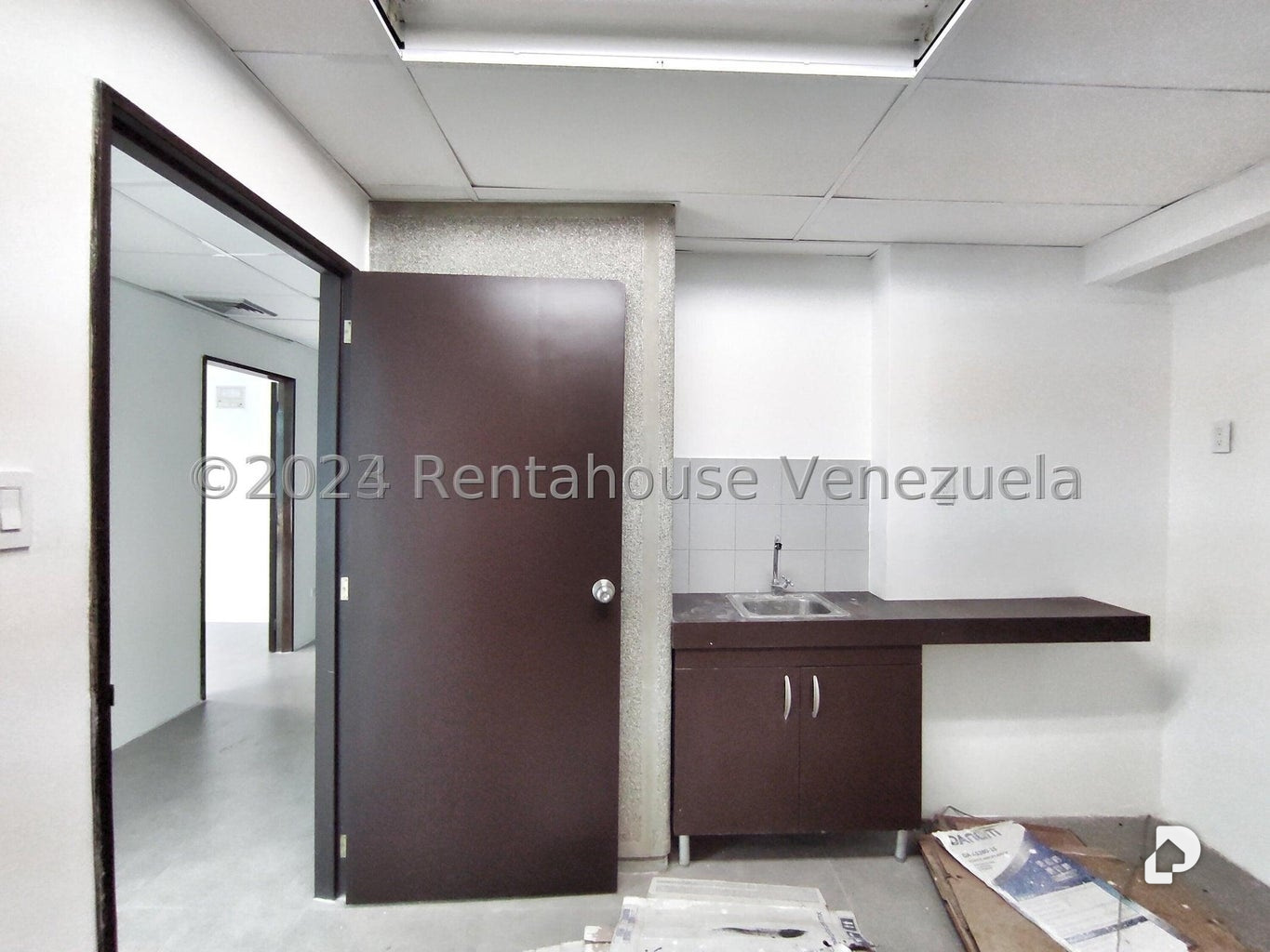 Oficina en Sabana Grande, Caracas – 11