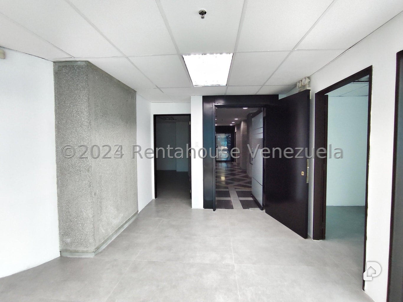 Oficina en Sabana Grande, Caracas – 16