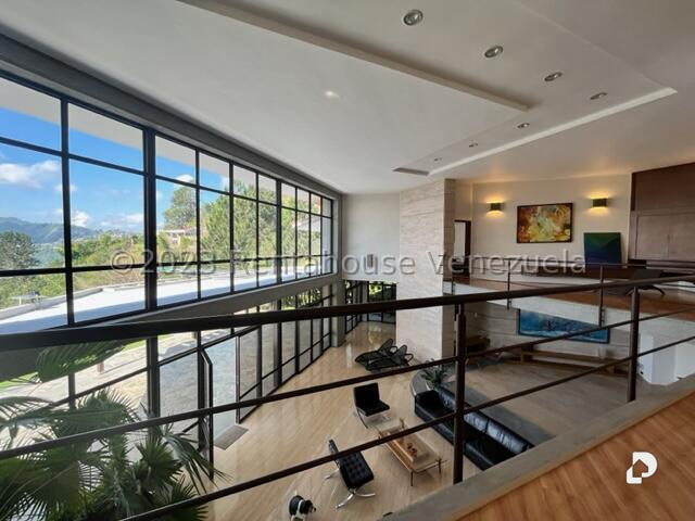 Casa en Monte Elena, Caracas – 8