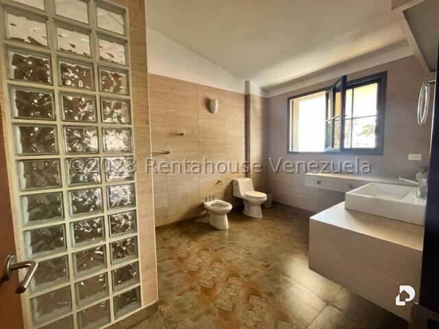 Casa en Monte Elena, Caracas – 22