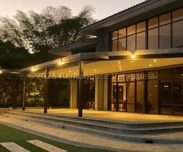 House in Monte Elena, Caracas - 1
