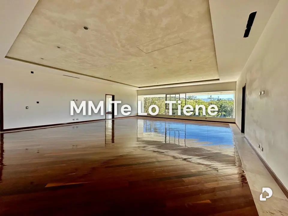 House in La Lagunita, Caracas – 15