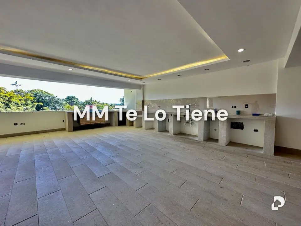 House in La Lagunita, Caracas – 27