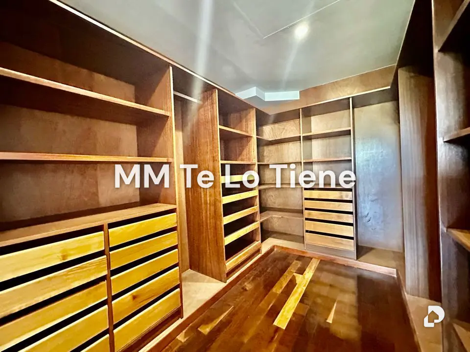 House in La Lagunita, Caracas – 20