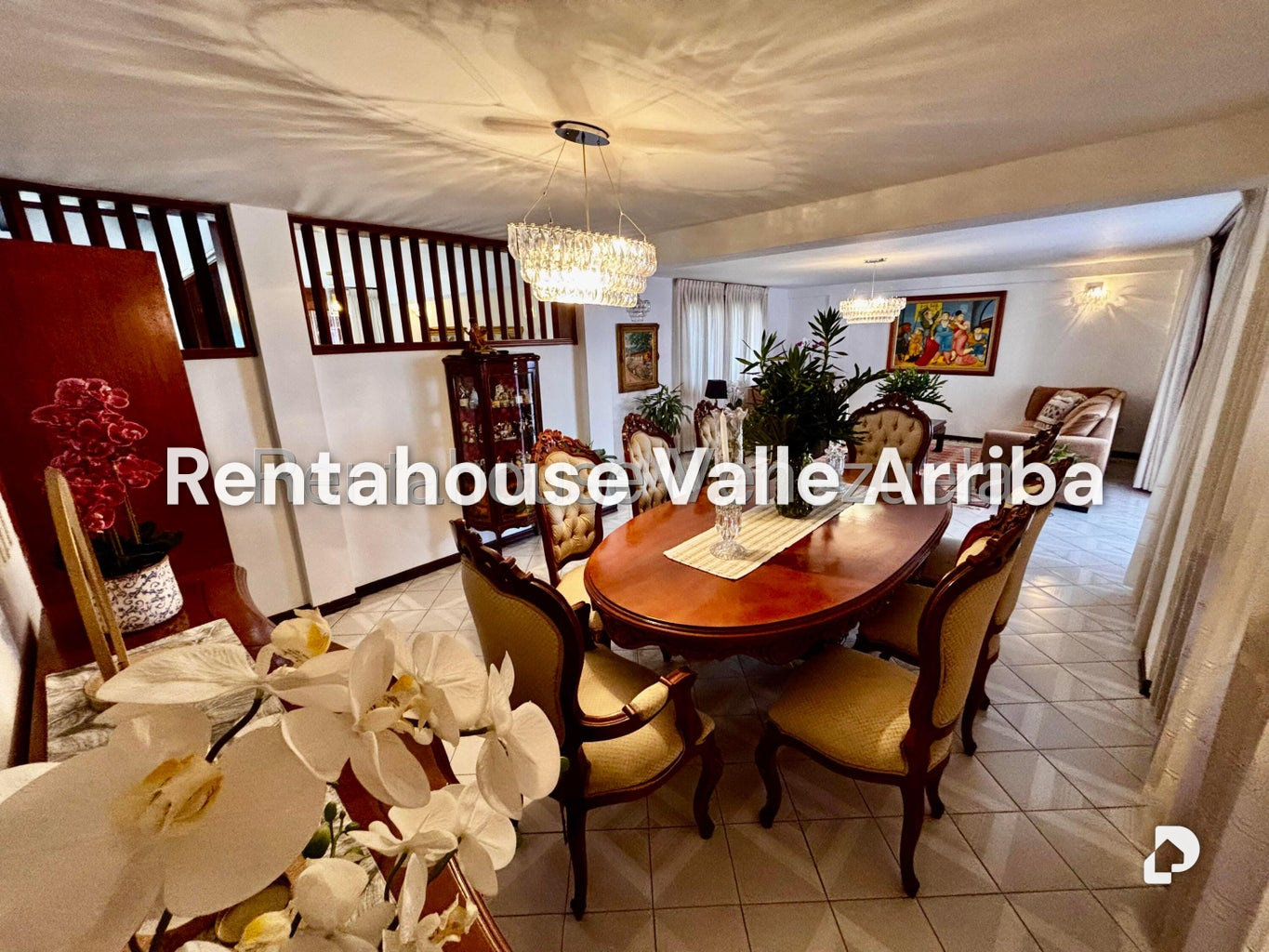 House in Colinas del Tamanaco, Caracas – 24