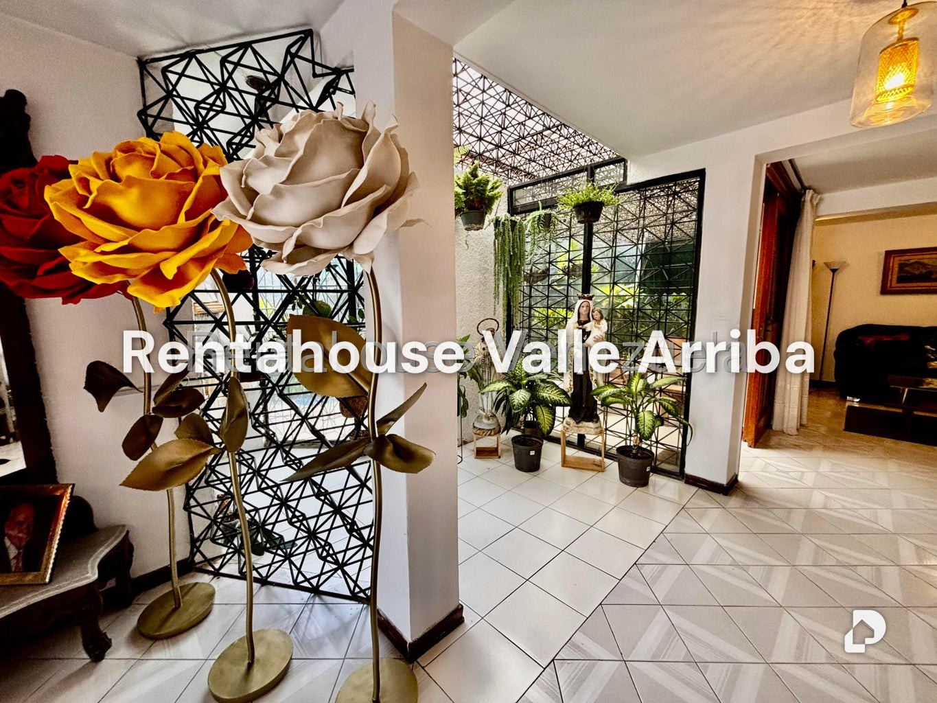 House in Colinas del Tamanaco, Caracas – 8