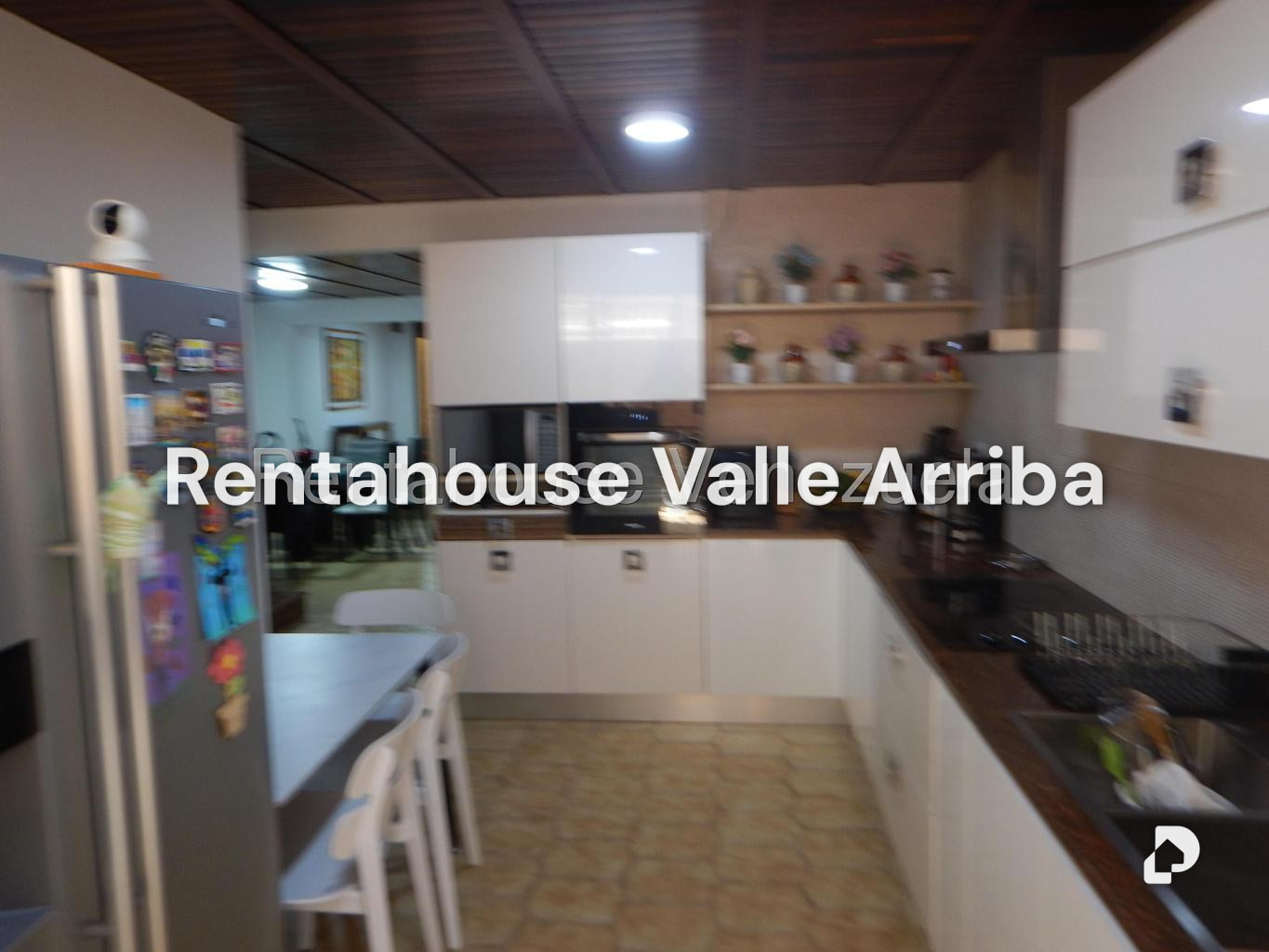 Townhouse en La Boyera, Caracas – 9