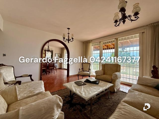 House in Santa Paula, Caracas – 4