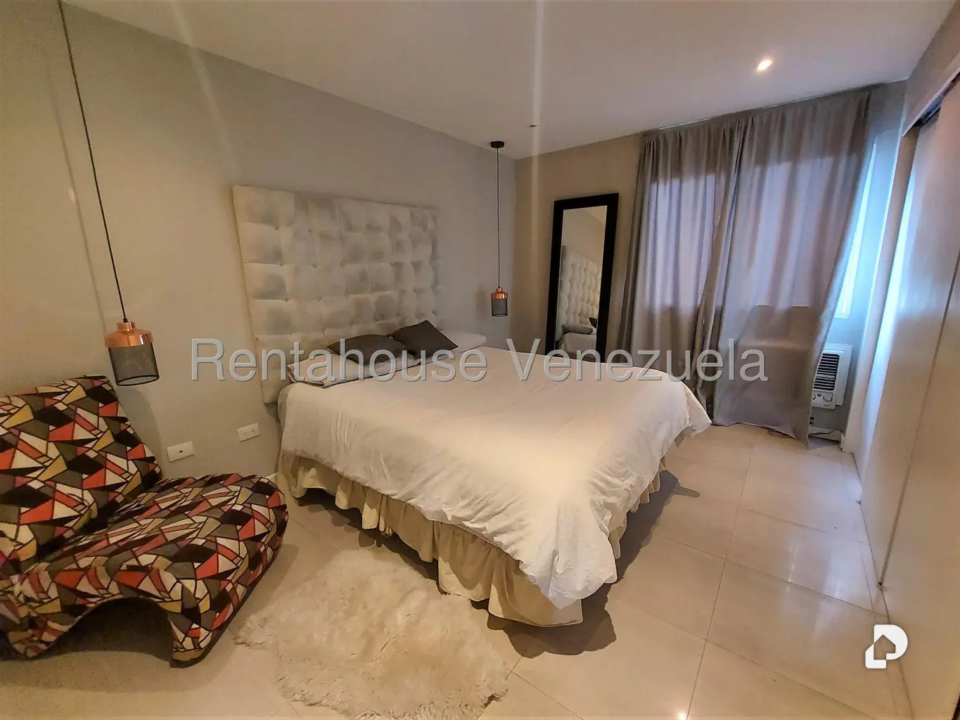 Apartamento en Altamira, Caracas – 13