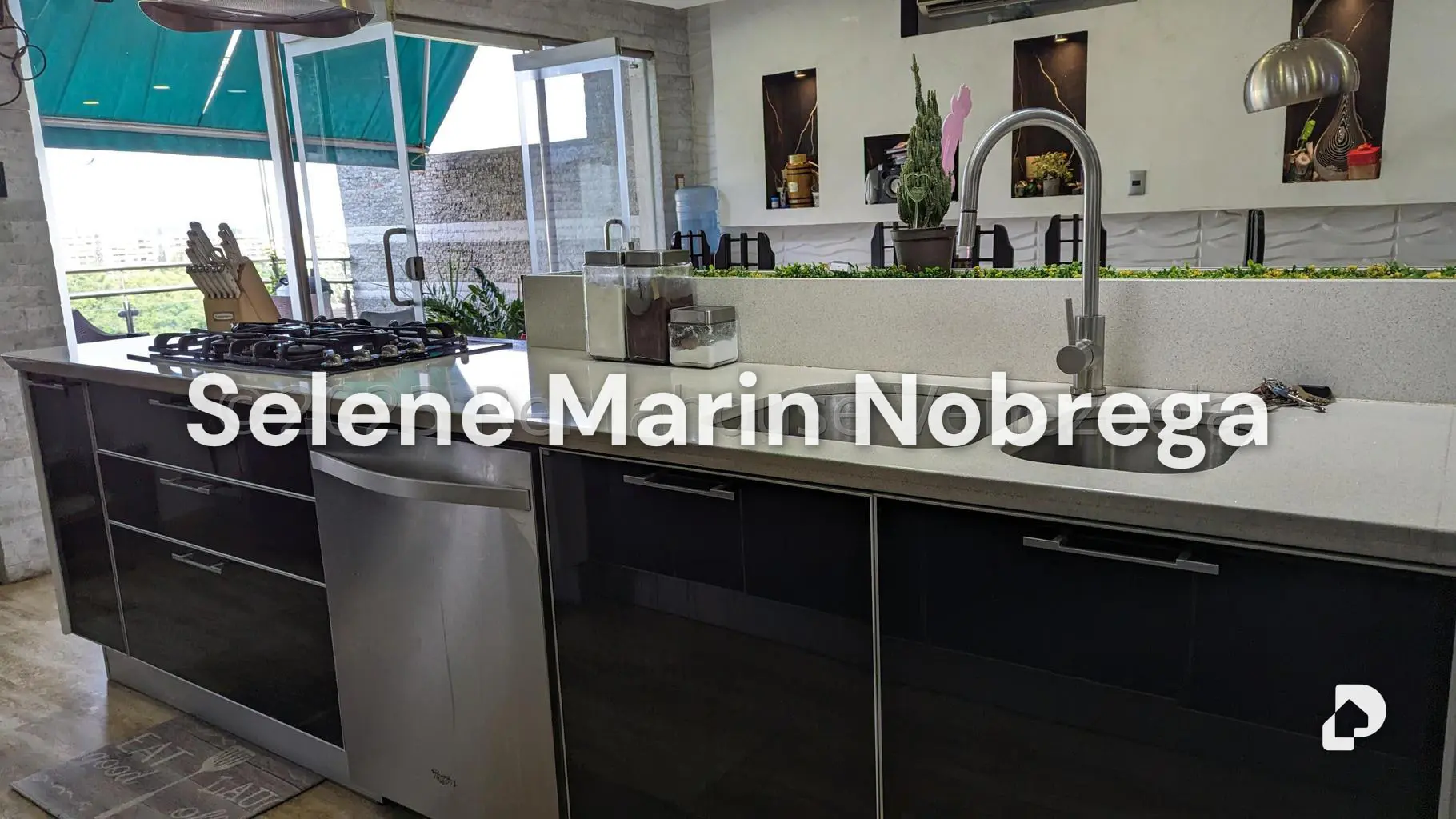 House in Miranda, Caracas – 18
