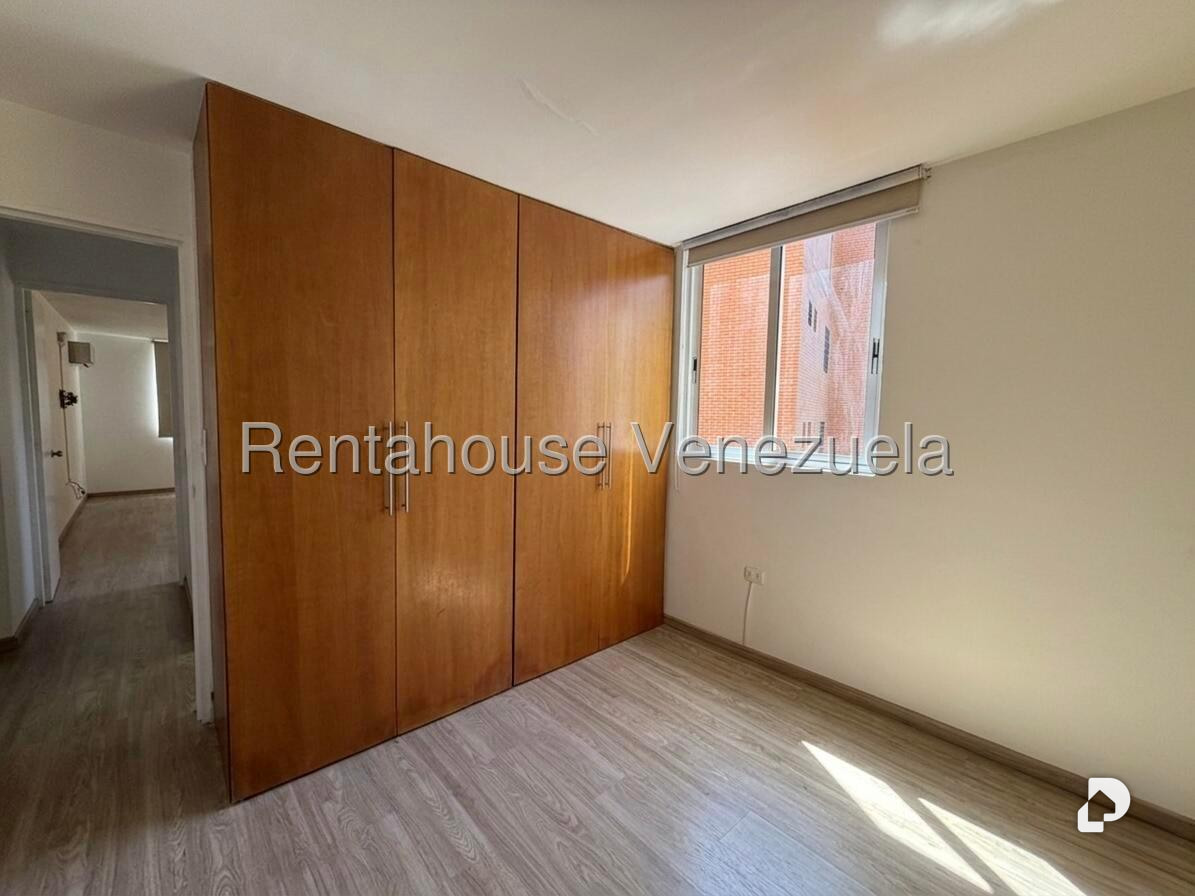 Apartamento en Colinas de La Tahona, Caracas
