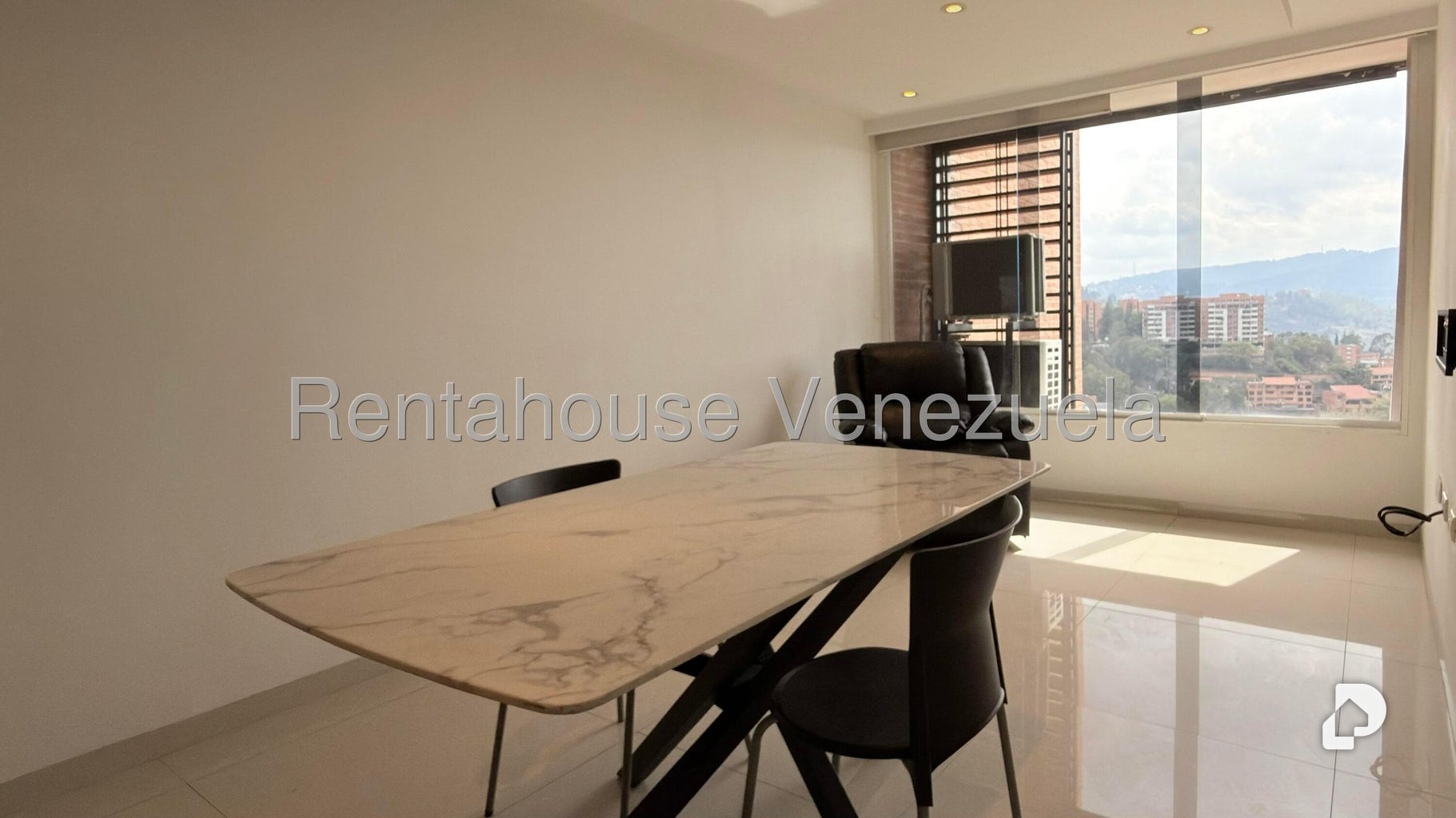 Apartamento en Colinas de La Tahona, Caracas