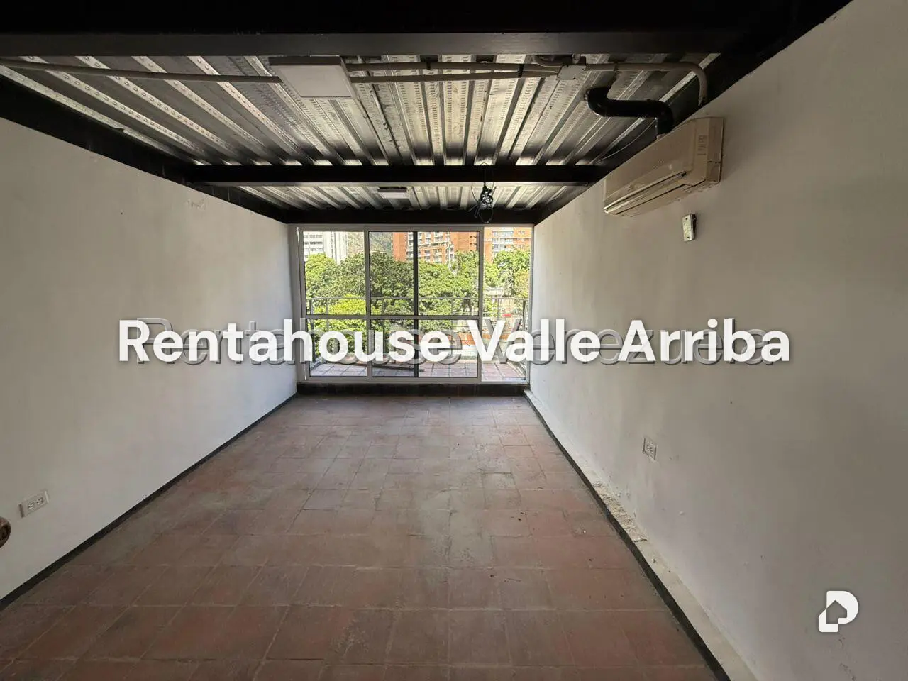 Warehouse in Boleíta Sur, Caracas – 13