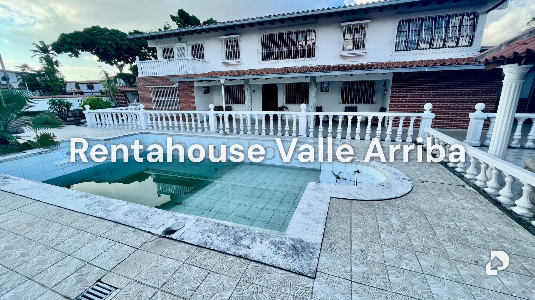 Casa en Santa Paula, Caracas – 13