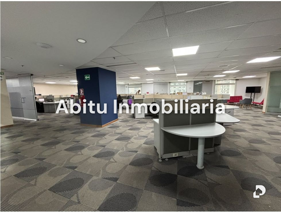 Oficina en La Castellana, Caracas – 14
