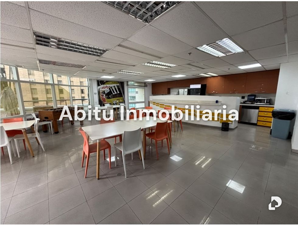 Oficina en La Castellana, Caracas – 3