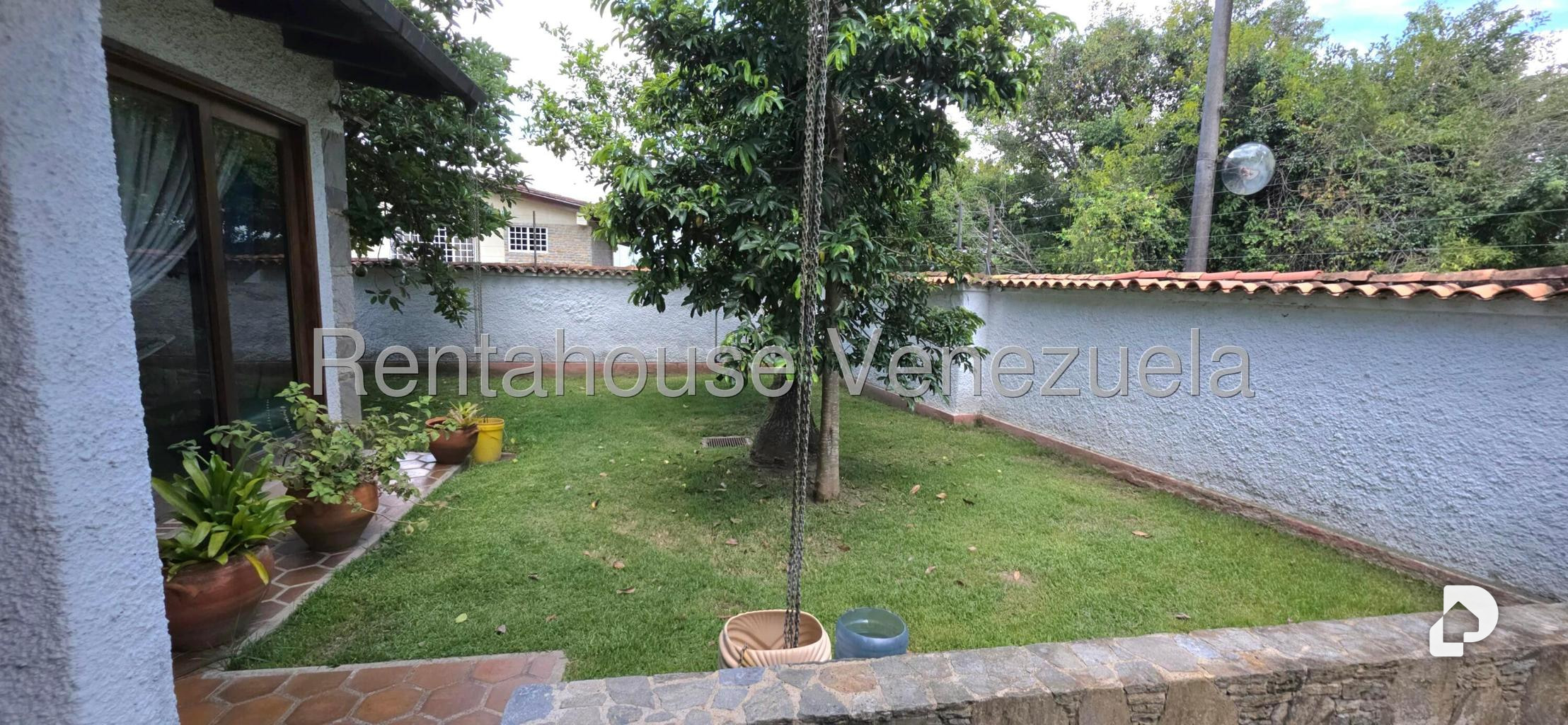 House in La Lagunita Country Club, Caracas – 6