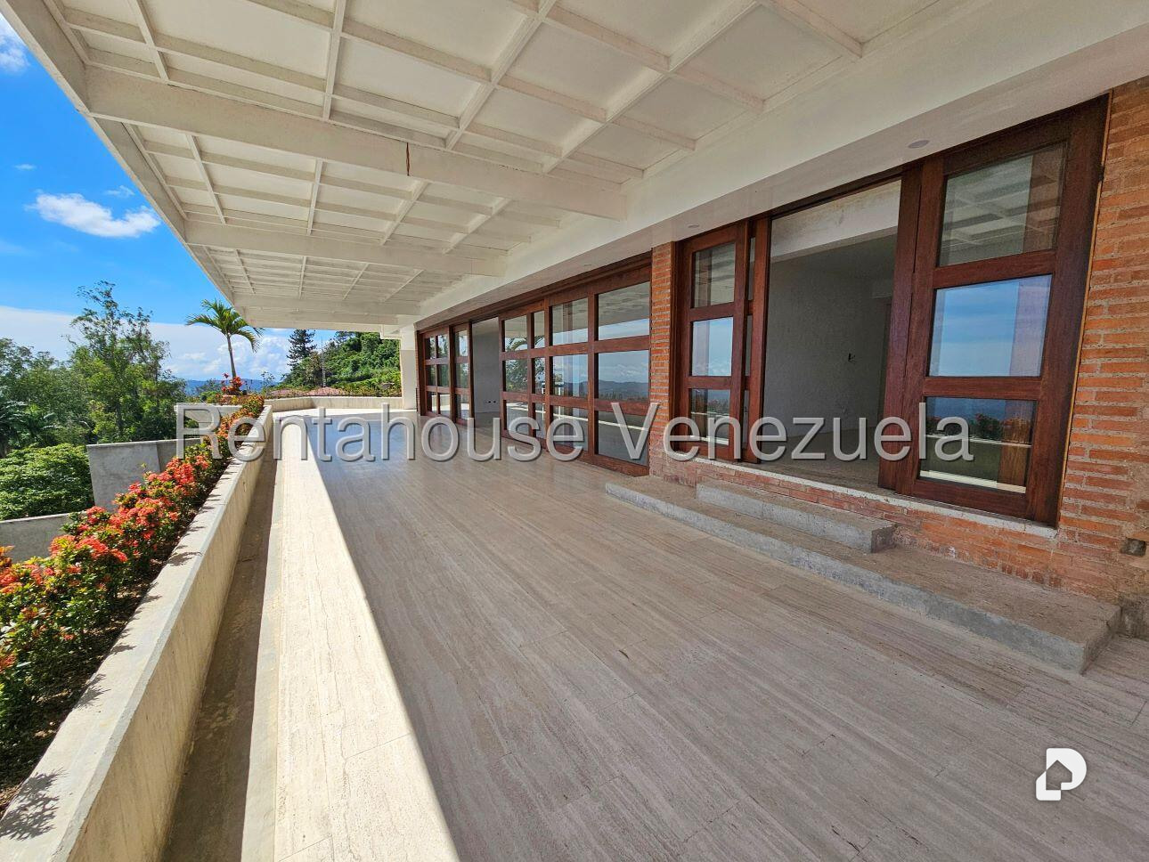 Casa en La Lagunita Country Club, Caracas – 2