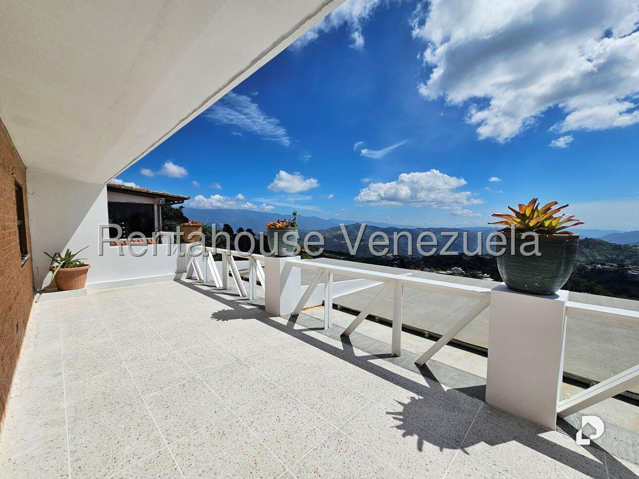 Casa en La Lagunita Country Club, Caracas – 30