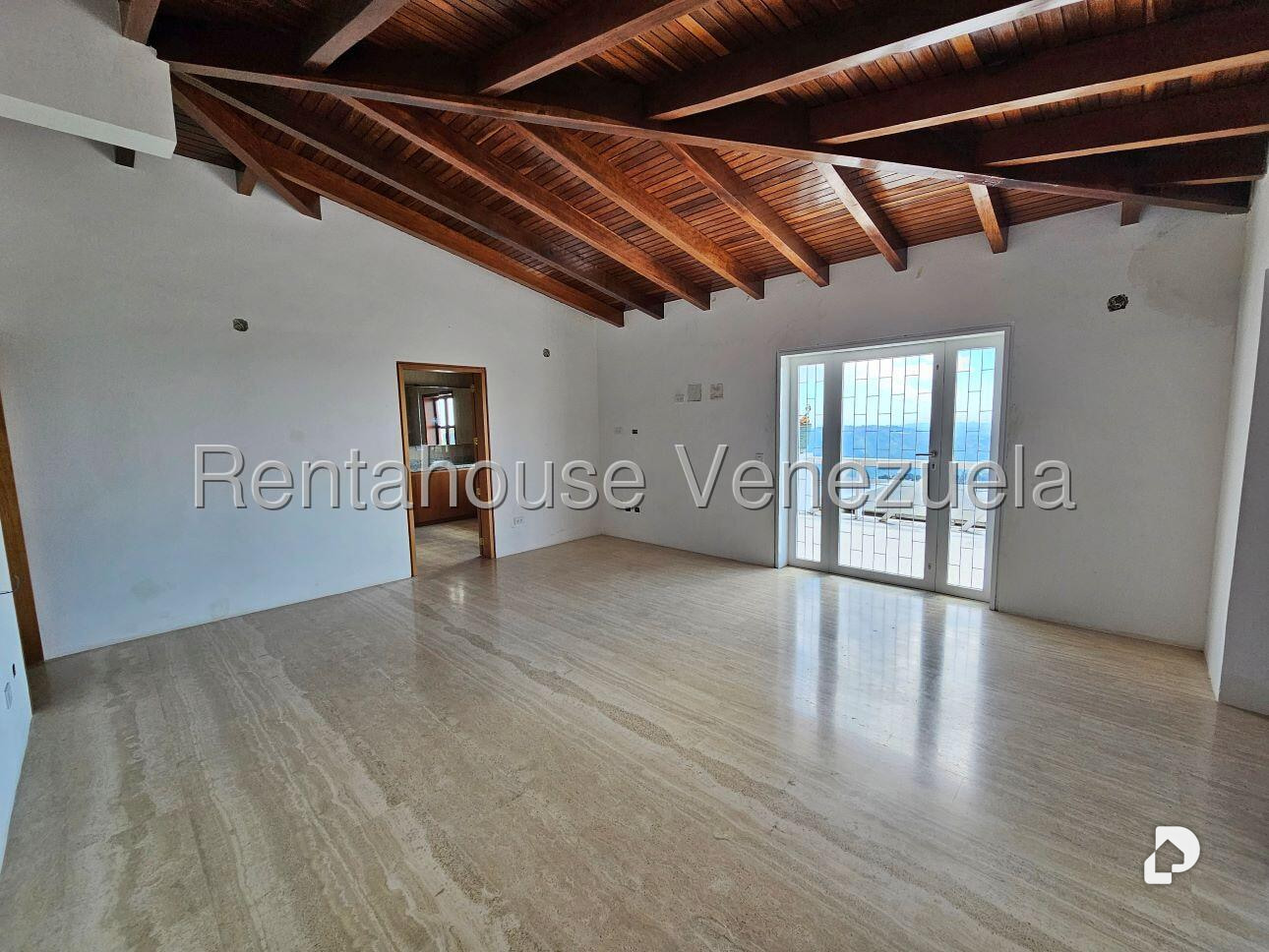 Casa en La Lagunita Country Club, Caracas – 23