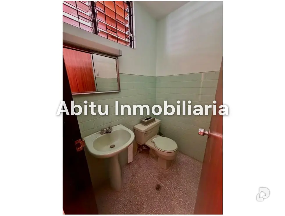 Casa en Prados del Este, Caracas – 19