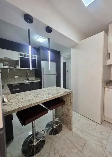 Apartamento en El Bosque, Maracay - 1