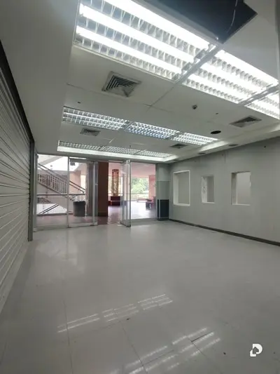 Local comercial en Prados del Este, Caracas – 6