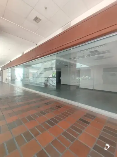 Local comercial en Prados del Este, Caracas – 5