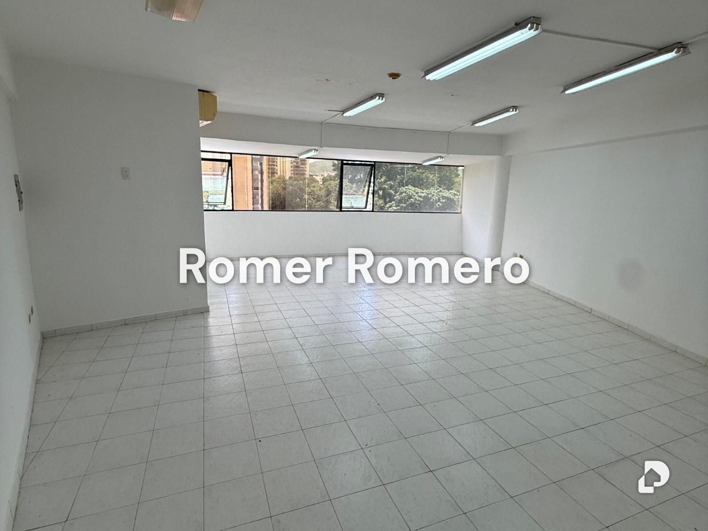 Oficina en Parroquia Urbana San José, Valencia – 4