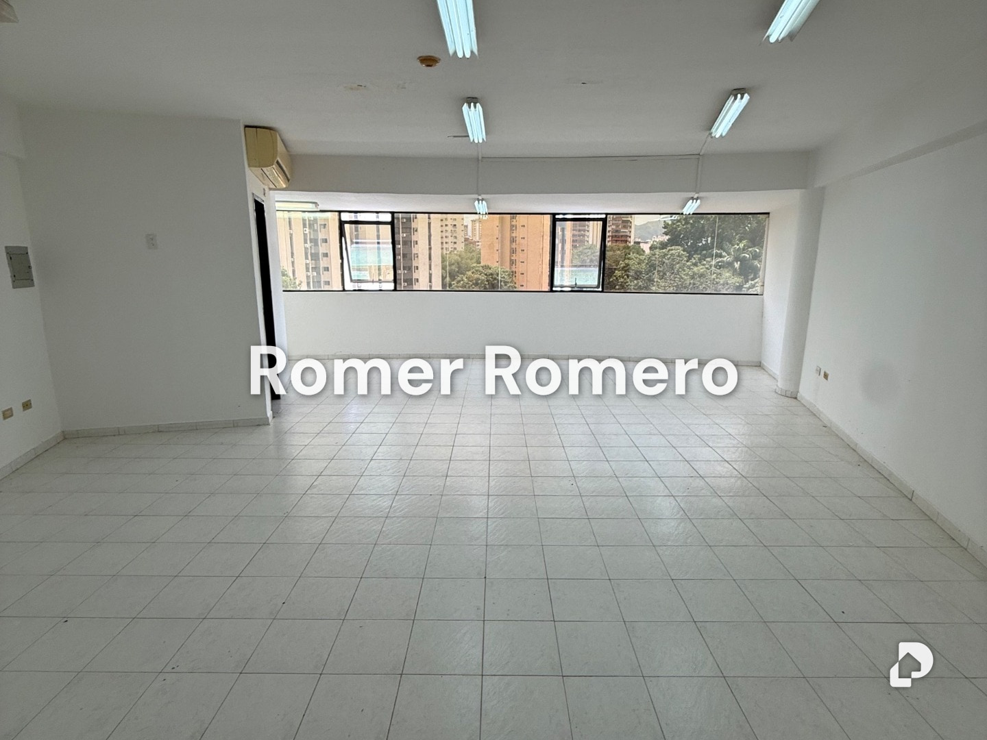 Oficina en Parroquia Urbana San José, Valencia – 7