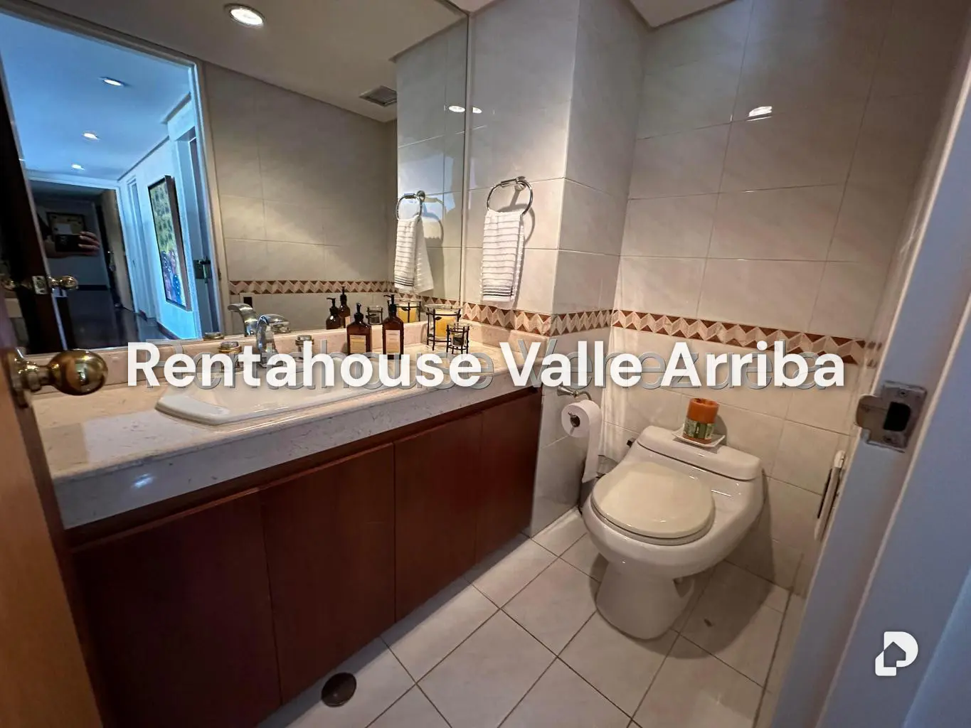 Apartamento en Lomas de La Lagunita, Caracas – 7