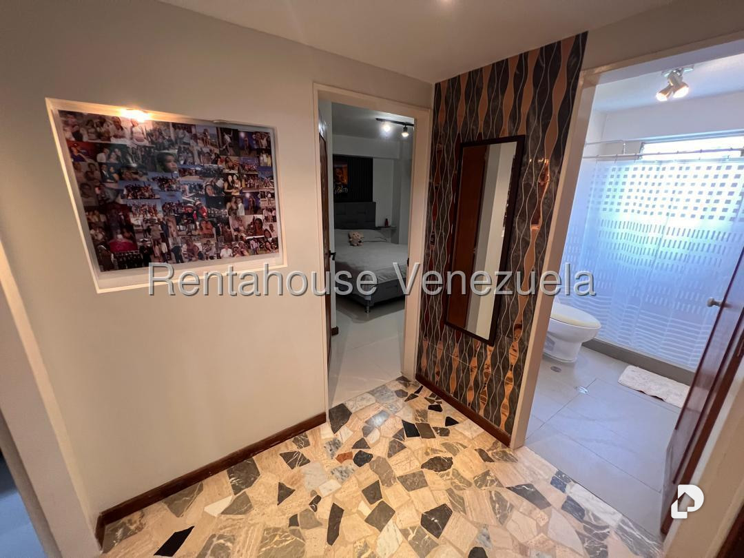Apartamento en La Boyera, Caracas – 22