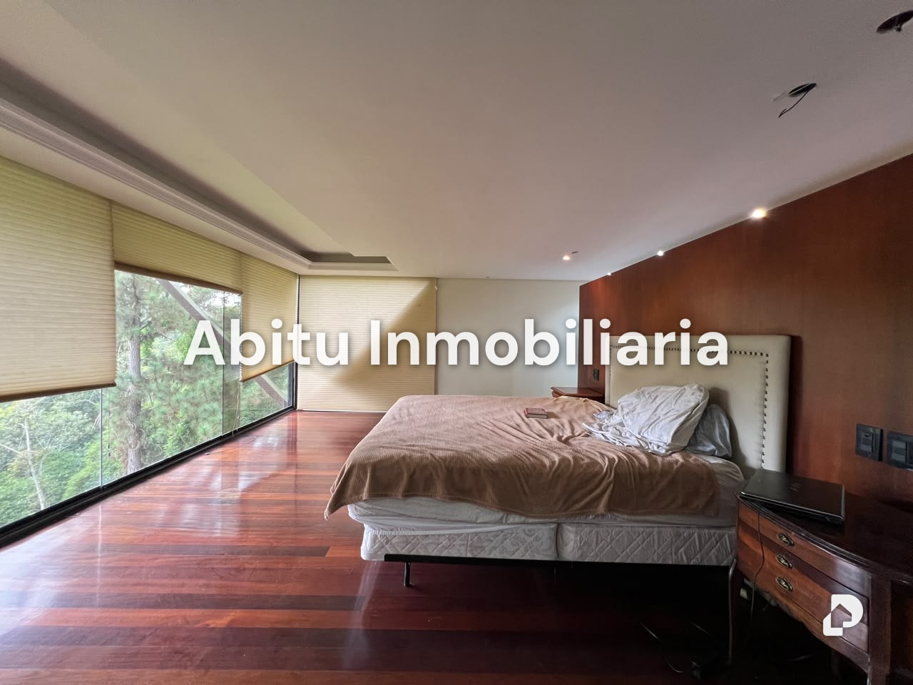 Casa en Oripoto, Caracas – 23