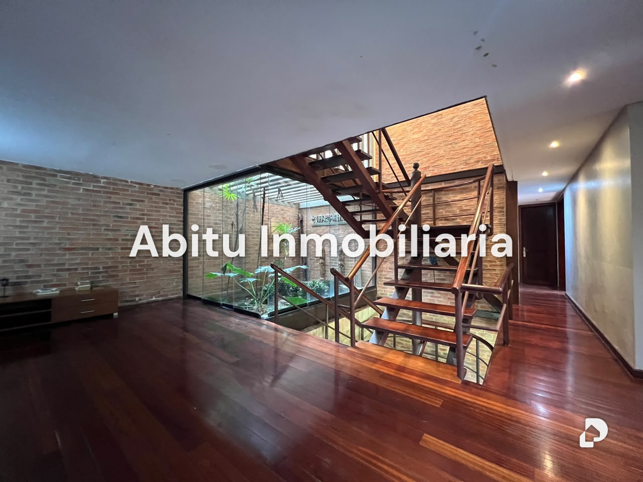 Casa en Oripoto, Caracas – 47