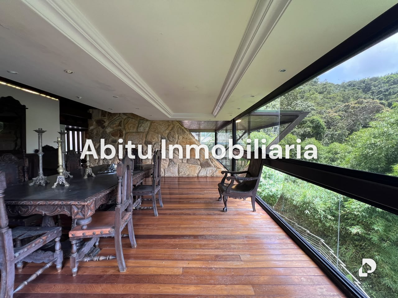 Casa en Oripoto, Caracas – 35