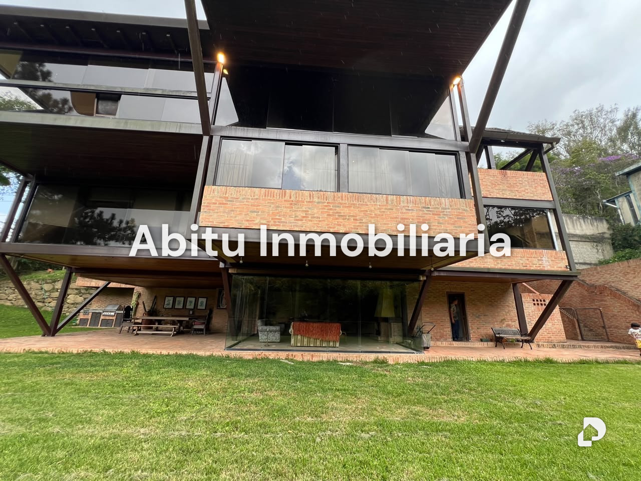 Casa en Oripoto, Caracas – 44