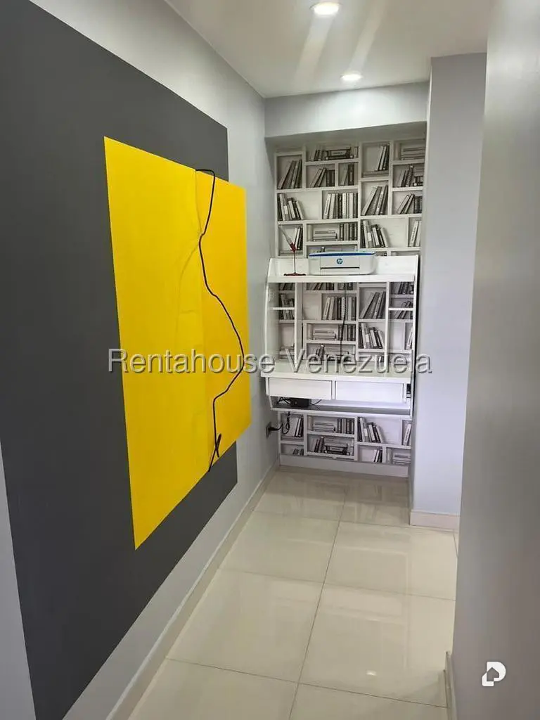 Apartamento en Loma Linda, Caracas – 13